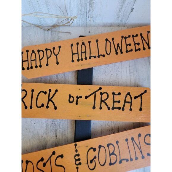 Happy Halloween ghosts goblins trick or treat wooden crossing sign prop decor - Picture 5 of 13